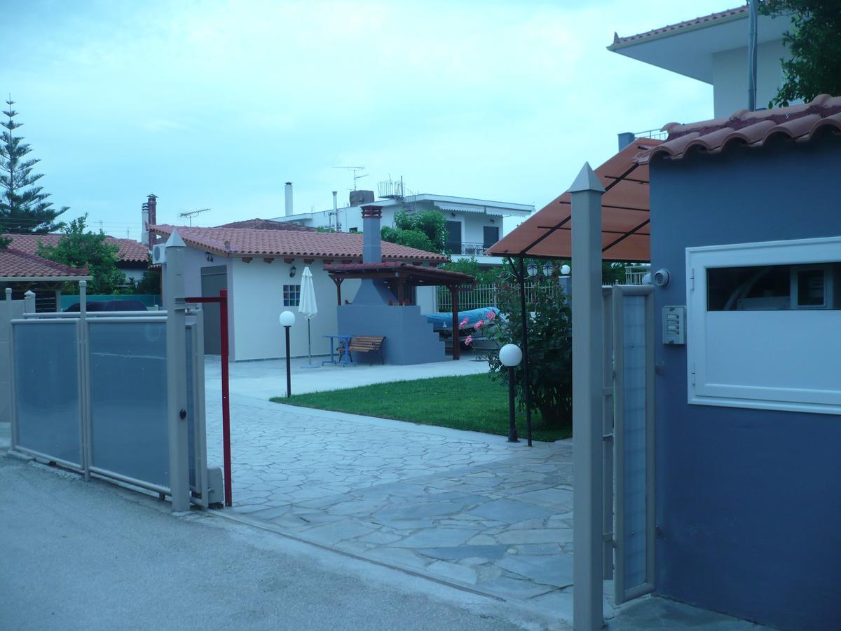Rea'S House Vrahati Екстериор снимка