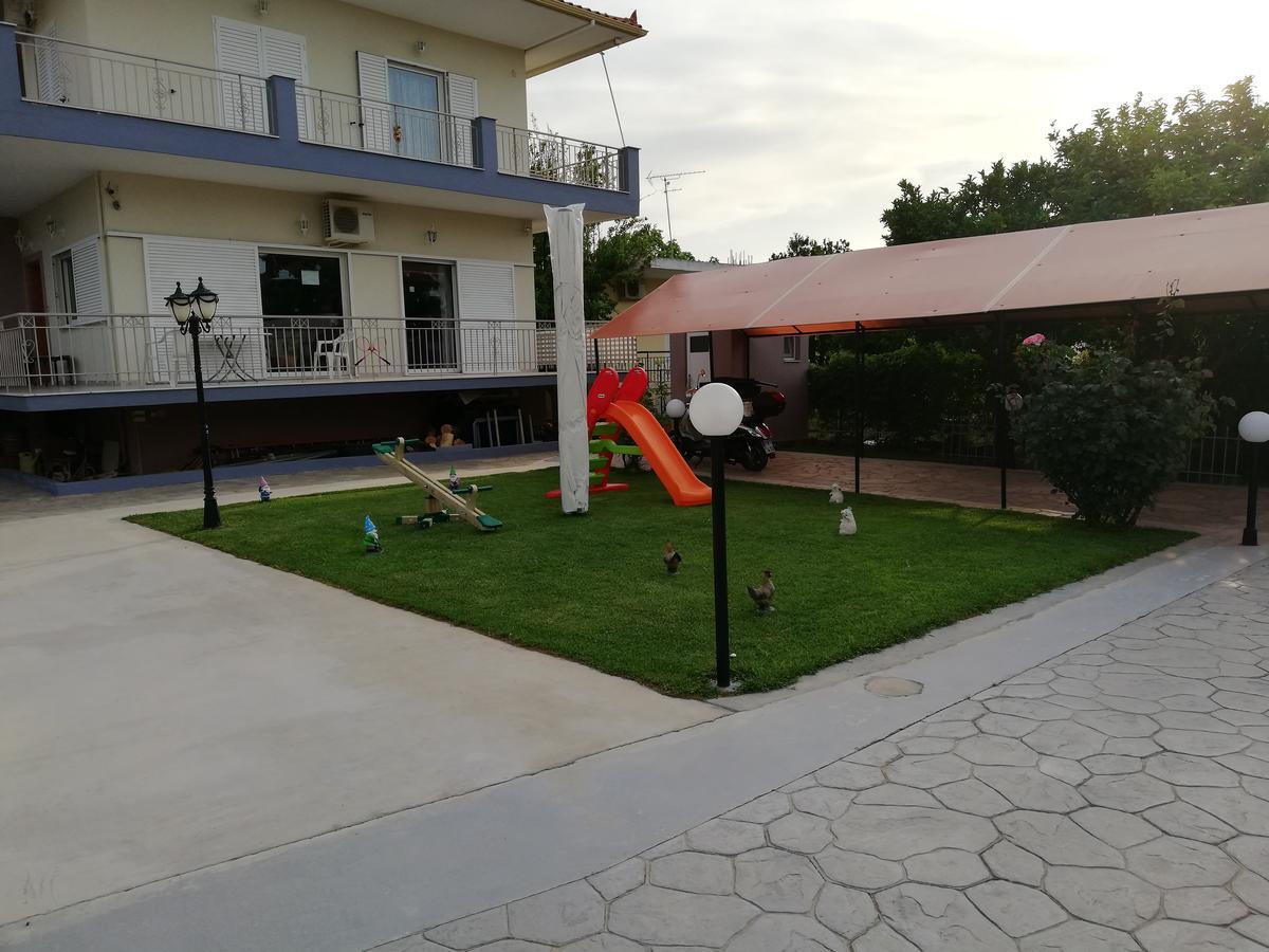 Rea'S House Vrahati Екстериор снимка