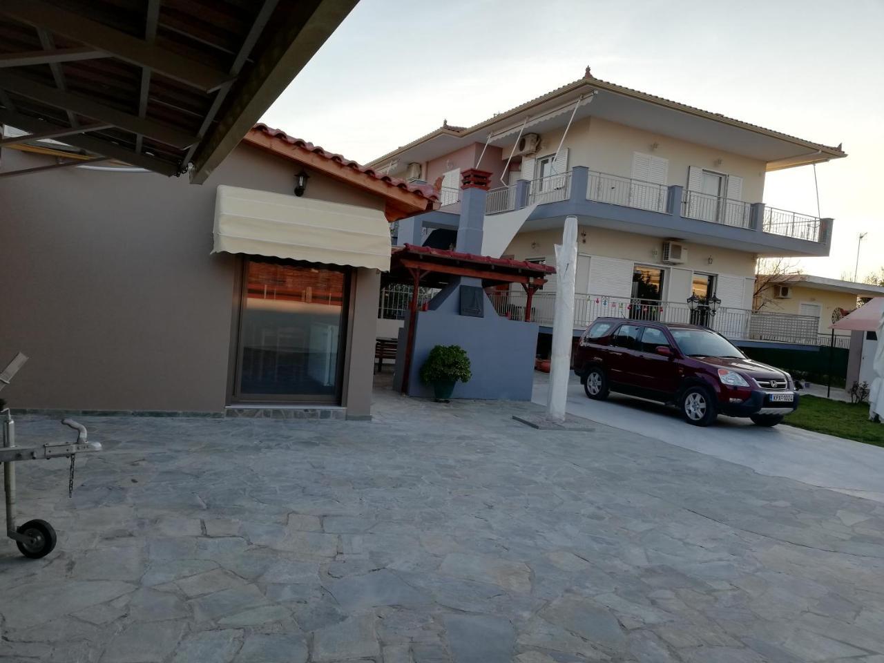 Rea'S House Vrahati Екстериор снимка